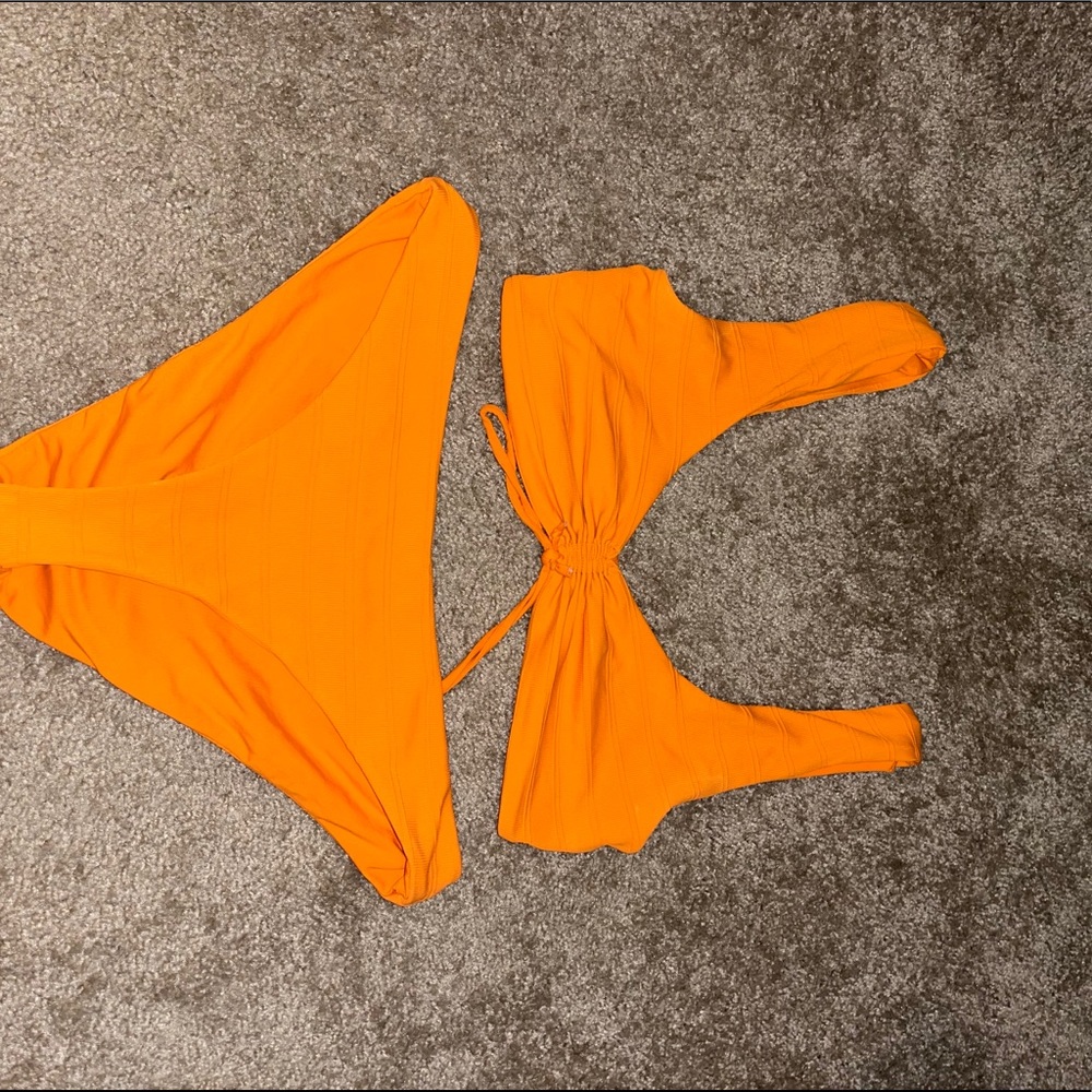 Name Brand Bikini Set Great condition
